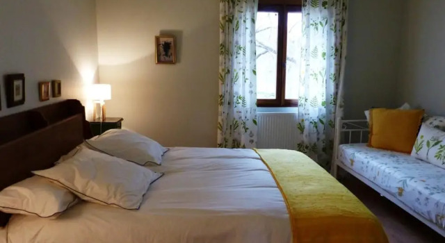 Chambres Ambroisie, Book Hotel Malegoude Corbières