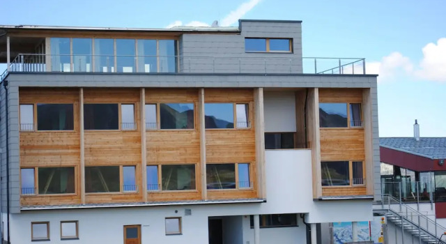 Venet Gipfelhütte, Book Hotel Zams Inntal