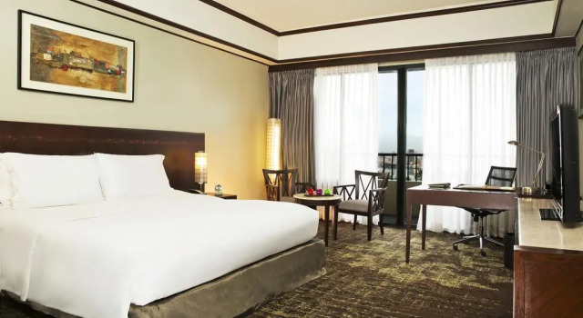 Номер Superior Sofitel Philippine Plaza Manila