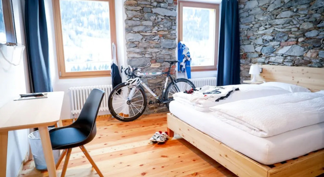 Двухместный номер Royal Bed&Bike Tremola San Gottardo