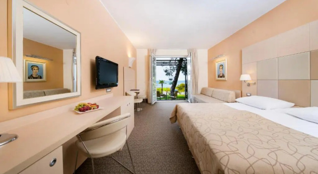 Семейный номер Standard с балконом Hotel Haliaetum - San Simon Resort