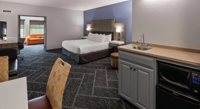Suite Best Western Plus Appleton Airport Mall Hotel