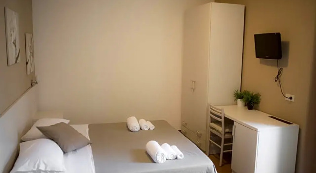 Standard- dobbelt værelse med altan Anna Guest House