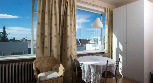 Thor Guesthouse, Забронировать Отель Отели Хёвюдборгарсвайдид с парковкой, Парковка