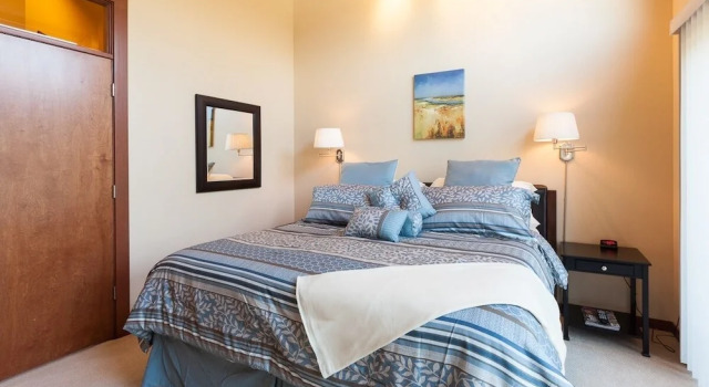 NEW Condo Downwider with Hot Tub, Minutes Away from The Columbia River Gorge by RedAwning, 예약 아파트 후드 리버 Columbia River Gorge