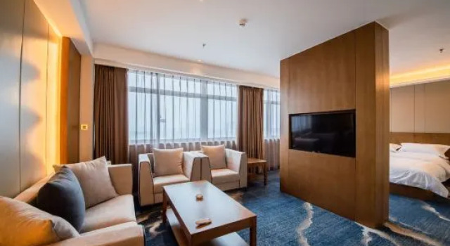 Люкс Deluxe Jincheng Hot Spring Hotel