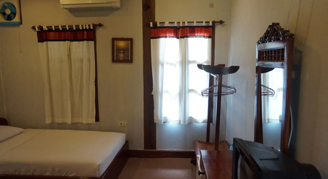 Ouis Guesthouse, Забронировать Отель Отели Луангпхабанг с завтраком, рядом с Haw Pha Bang, Завтраки