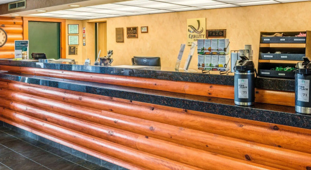 Quality Inn Ashland - Lake Superior, 预订 酒店 阿什兰 Big Powderhorn-Blackjack-Indianhead