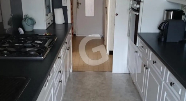 Maison La Tranche-sur-Mer, 4 pièces, 6 personnes - FR-1-357-23, Забронировать Отель Ла-Транш-сюр-Мер Маре-Пуатвен, рядом с Пляж Гриер