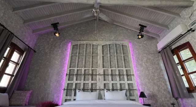 Chi House