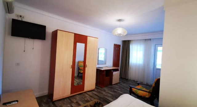 Бунгало Hotel Sunrise si Satul Pescaresc