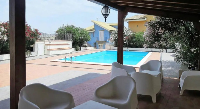 Апартаменты Nuovo Apt in Villa full optional con piscina e veranda vista mare a 500 mt dalla spiaggia della Scala
