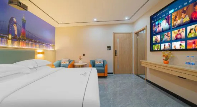 Люкс Yunkai Holiday Hotel (PuNing Fashion Clothing Wholesale Market & WanTaiHui Shopping Mall)