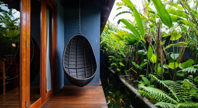 Luksusowy pokój i balkonem i z widokiem na ogród Ipoh Bali Hotel