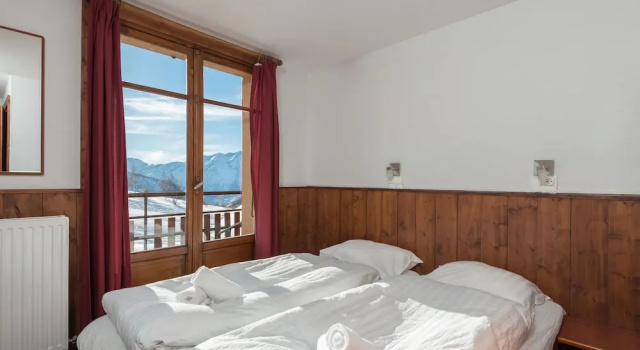 Двухместный номер Standard с балконом Klubhotel Le Refuge by Skinetworks