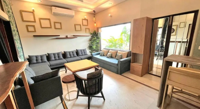 Студия Giovanni Suites