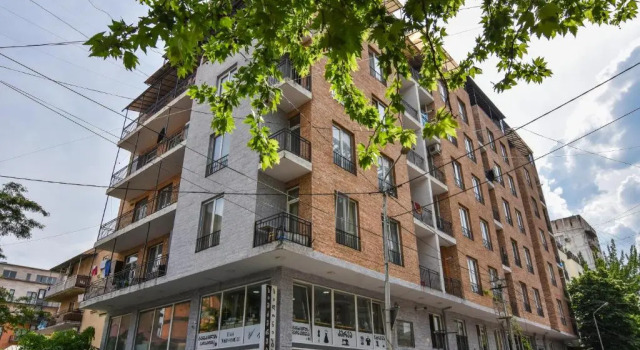 Ioseliani's Home, Забронировать Апартаменты/квартира Сабуртало Тбилиси