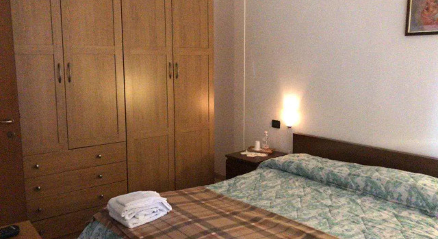 Il Portico del Conte, Book Bed and Breakfast Bosisio Parini Lombardiet