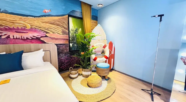 Номер Deluxe Yellow Bee Resort Cililitan