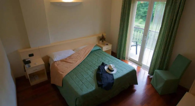Hotel Caprice, Varaa Hotelli 3 tähden hotellit kohteessa Piemonte, 3*