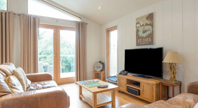 5 Lake View, Looe