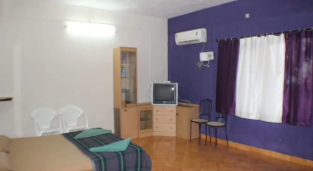 OYO 6744 StayOut Sunny Holiday Homes