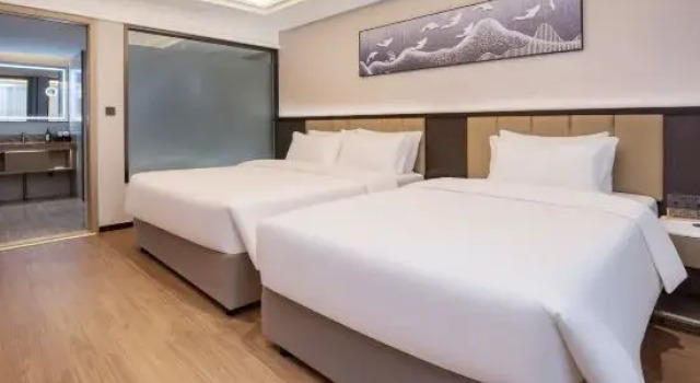 Люкс New Century International Hotel