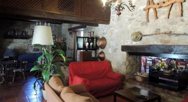 Hostal de la Rovira, Reserva ahora Hotel Montagut i Oix Garrotxa