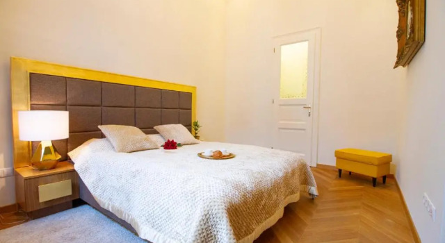 Count Zrinyi Luxourious Residence