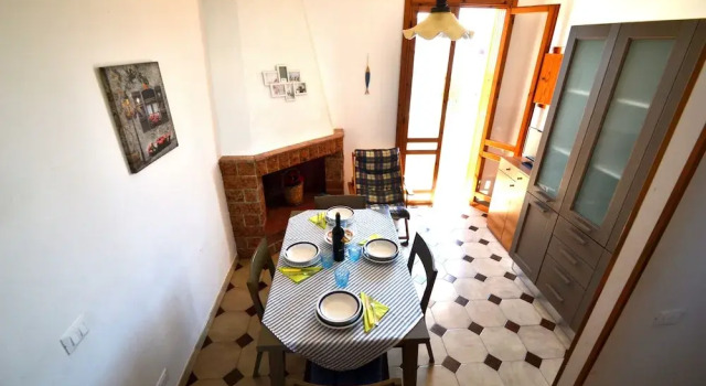 Апартаменты с 2 комнатами с балконом Air-conditioned Yoko Holiday Home for 5 Guests