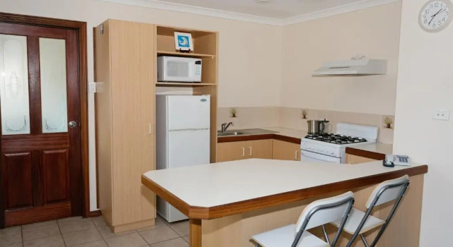 Апартаменты Dolphin Lodge Albany - Self Contained Apartments at Middleton Beach