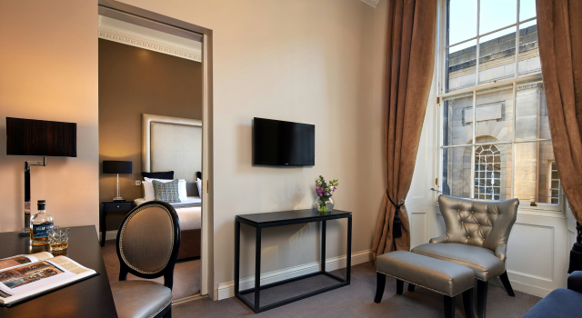 Fraser Suites Edinburgh, Забронировать Апарт-отель Бизнес-отели Эдинбурга, рядом с Общественная парковка Ватерлоо-плейс, 4* 5*