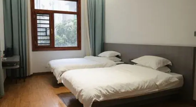 Люкс Meizhou Island Fishing Boat Singing Night B&B (Golden Coast Beach Store)