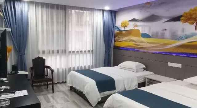 Люкс Deluxe Yinlilai Business Hotel (Tianquan Hospital of Traditional Chinese Medicine Branch)