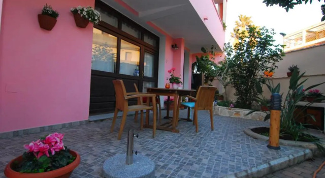 Апартаменты Superior Flowery Inn Villa