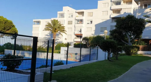 Sea view holiday apartment near Alicante