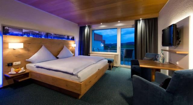Seehotel am Stausee, Rezerwuj Hotel Hotele SPA w Vulkan Eifel, SPA