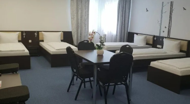 Четырёхместный номер Standard Hotel am Südtor