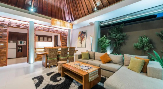 Вилла Royal с 2 комнатами The Kasih Villas & Spa