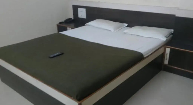 Sai Ganesh, Prenota Hotel Shirdi Maharashtra