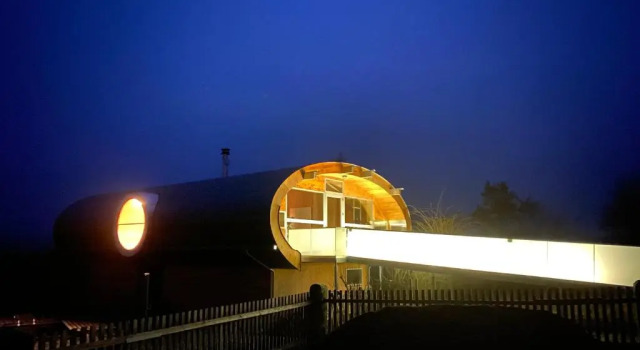 Коттедж с 2 комнатами UFO47