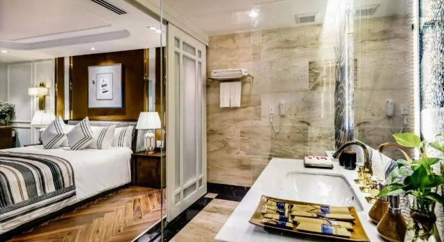 Семейный люкс Le Pavillon Hoi An Gallery Hotel & Spa