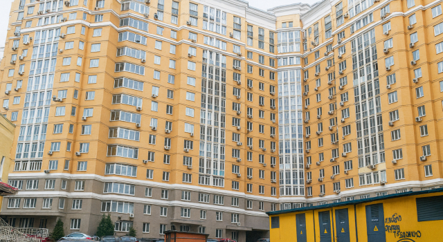 Kvartira Est na ulitse 6-ya Radialnaya, Prenota Hotel UAO Area Mosca