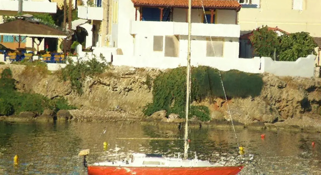 Коттедж с 2 комнатами Sunset Holiday House