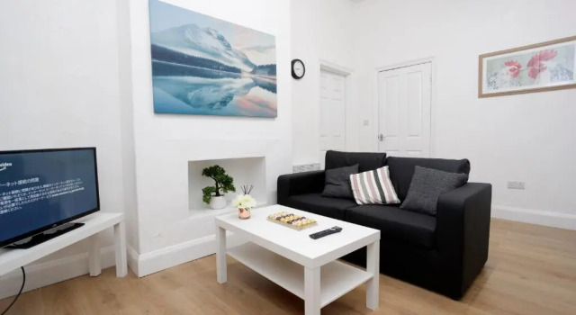 Апартаменты Superior Kirkstall Serviced Apartments Leeds