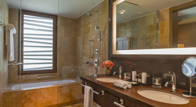 Четырёхместный номер Deluxe с балконом Tambo del Inka, a Luxury Collection Resort & Spa, Valle Sagrado