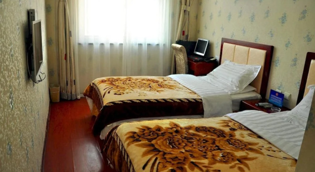 Atravis Express Hotel Dongsi Beijing, Забронировать Отель Отели Пекина с парковкой, рядом с Торговый комплекс Oriental Plaza, Парковка