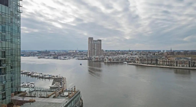 Номер Executive Baltimore Marriott Waterfront
