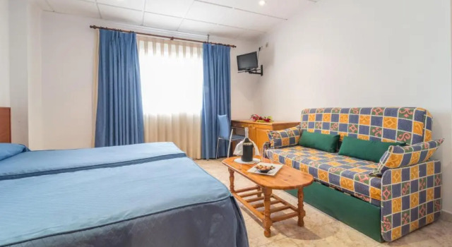 Семейный номер Standard с видом на море Hotel Reig