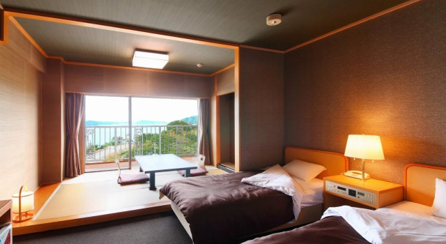 Tabiyado Yobuko, Prenota Hotel Karatsu Saga